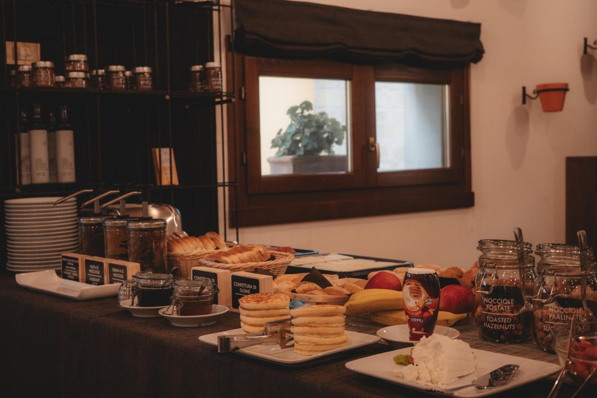 Agriturismo La Valle Di Vico 卡普拉罗拉 外观 照片