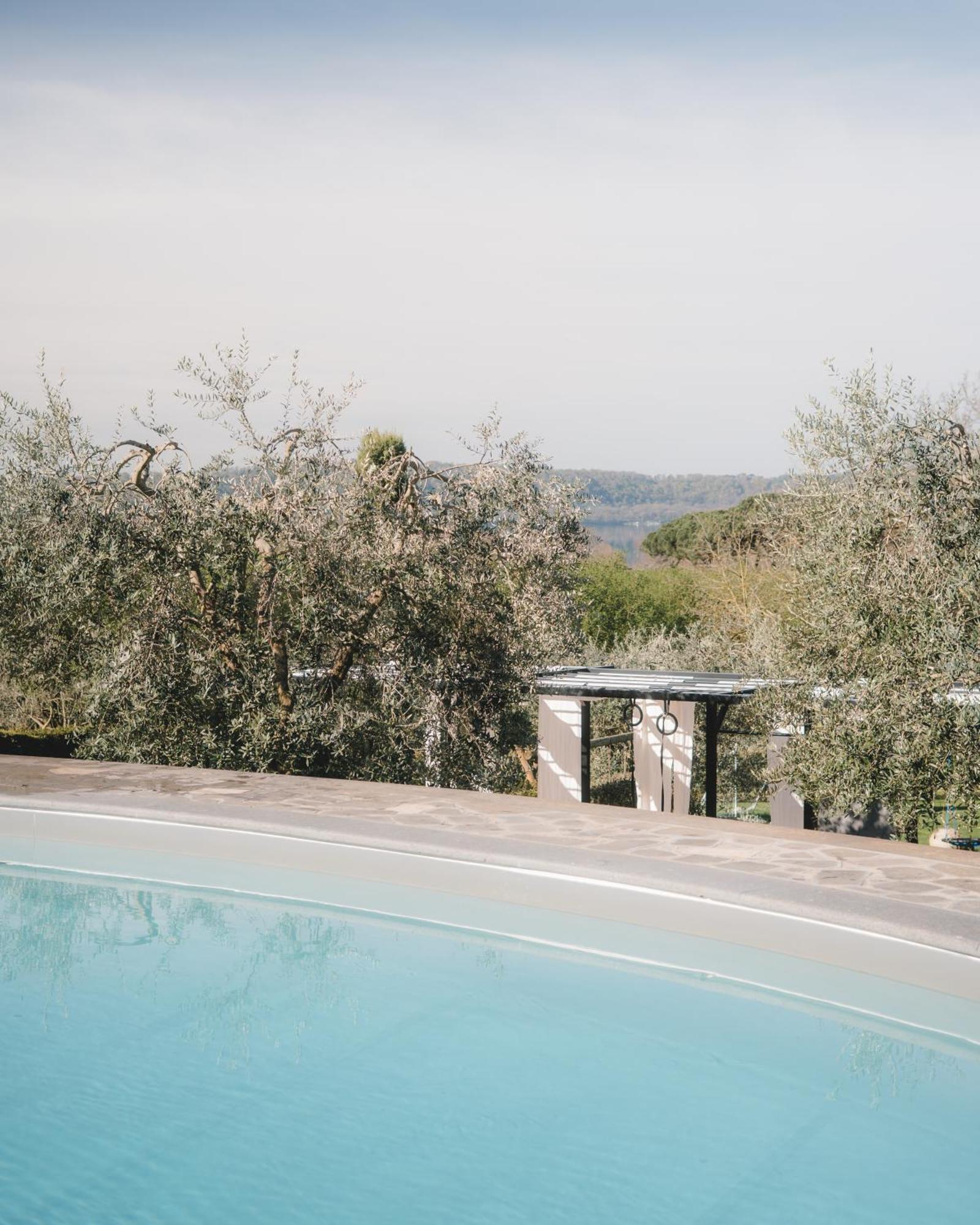 Agriturismo La Valle Di Vico 卡普拉罗拉 外观 照片